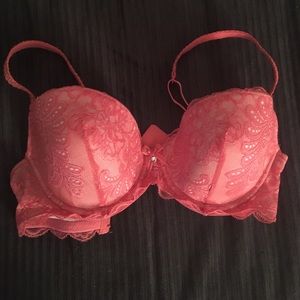 34 dd lace bra