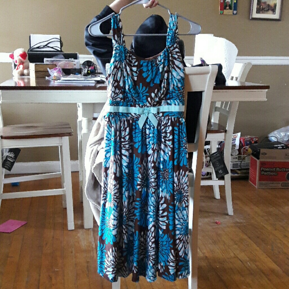 Super cute flower pattern dress