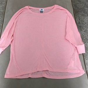 Old navy tee