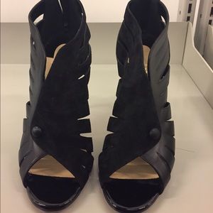 Christian Louboutin size 38.5