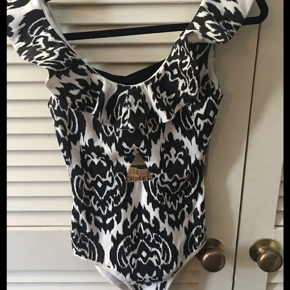 Nwot urban outfitters bodysuit