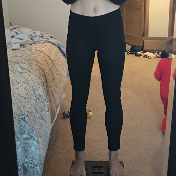 Red 23 leggings with snack print panelling - Picture 2 of 4