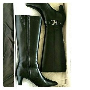Anne Klein leather boots