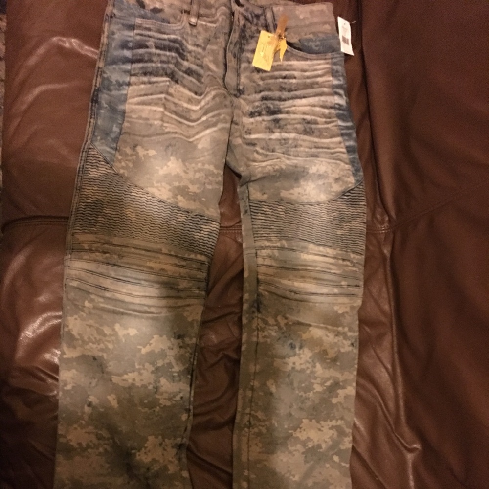 Robins jeans and prps shirt - Picture 2 of 4