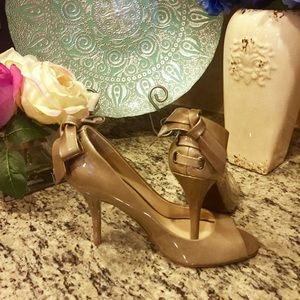 ENZO ANGIOLINI 7.5 DARK TAN PATENT *BN Never WORN*