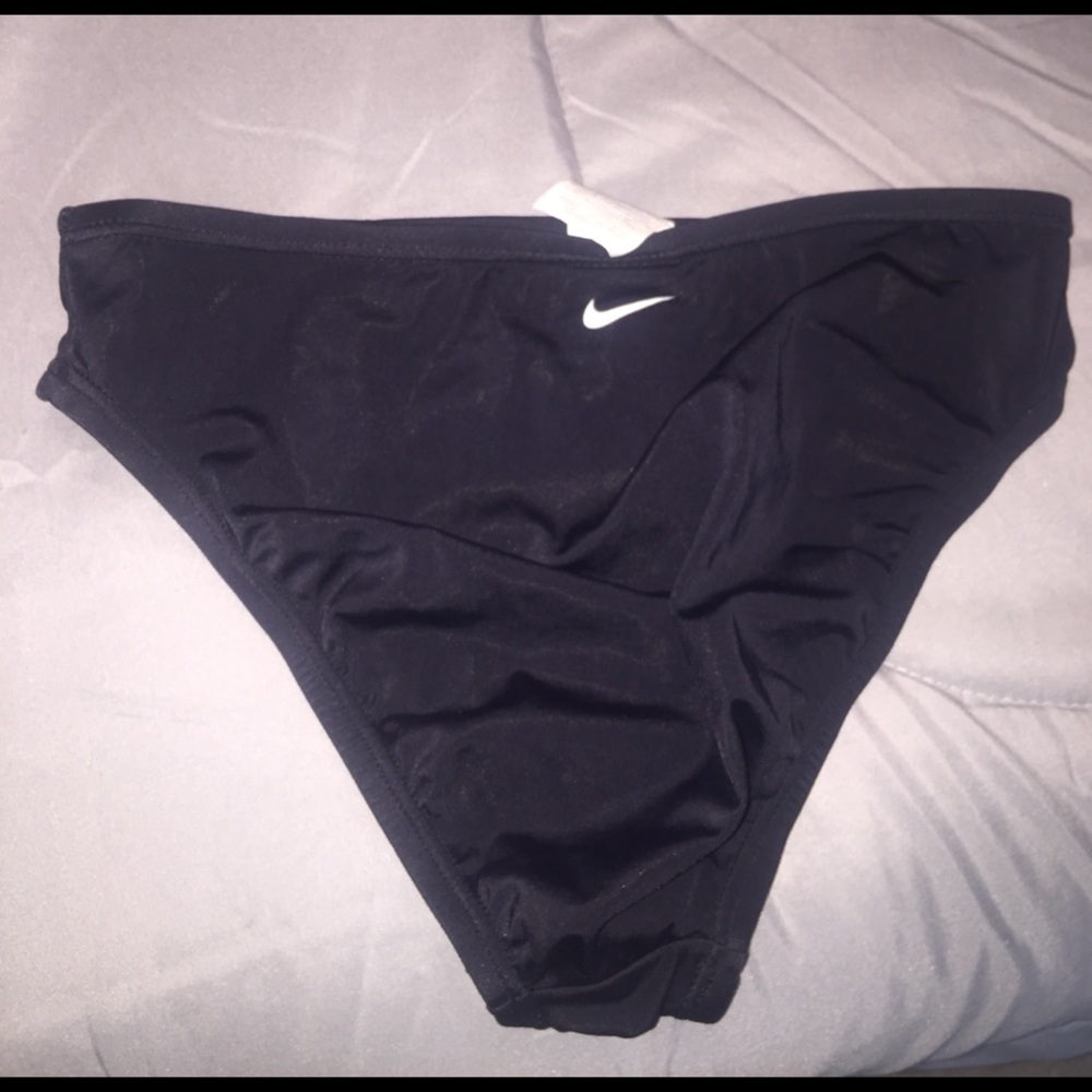 Nike bathing suit bottoms 🙌🏾