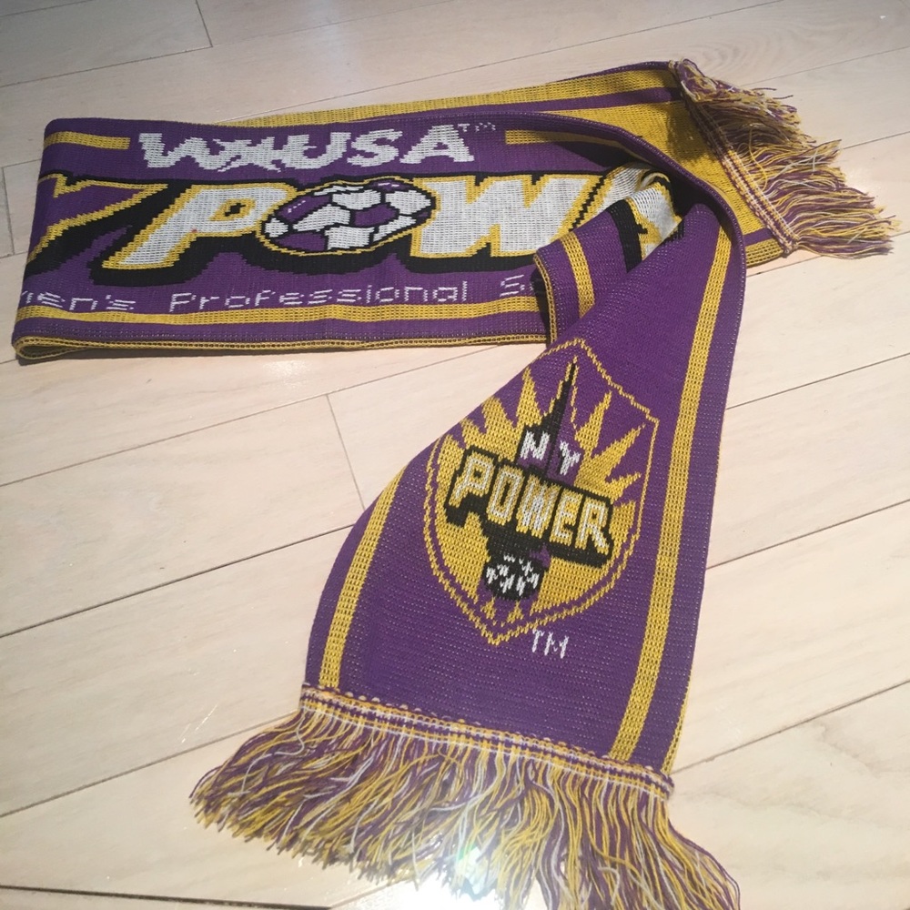 WUSA NY Power Scarf