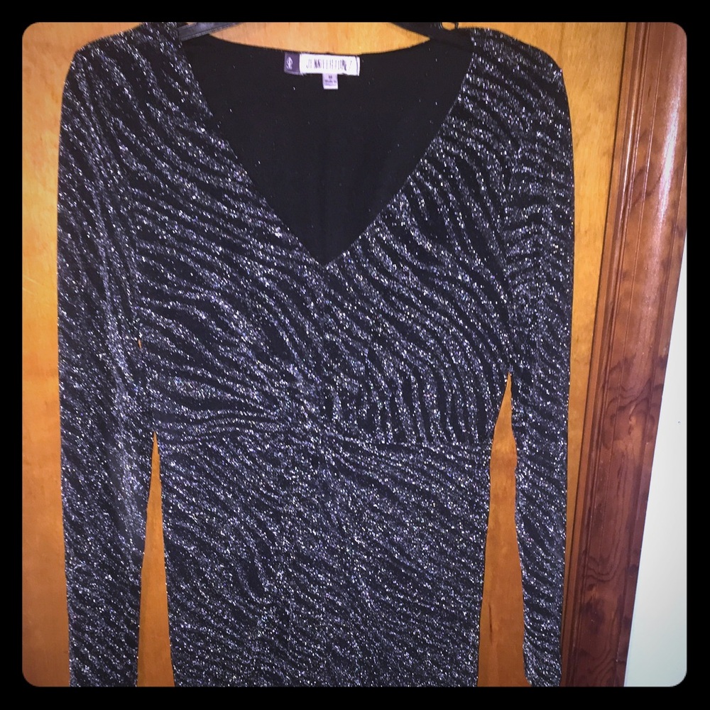 Long sleeve v neck glitter Dress