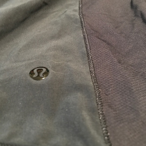 Lululemon Top and Bra - Picture 4 of 7