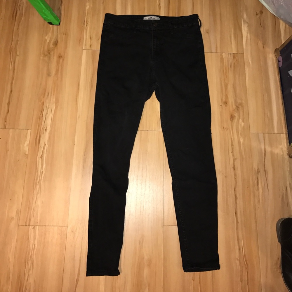 Black Hollister Skinny Jeans