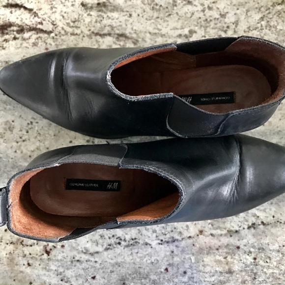 H&M Size 39 (8.5/9 US size) genuine leather boots - Picture 3 of 3