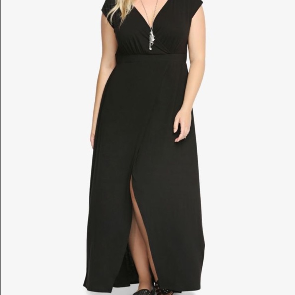 Plus size Maxi Dress - 1X, NWOT 💜💜