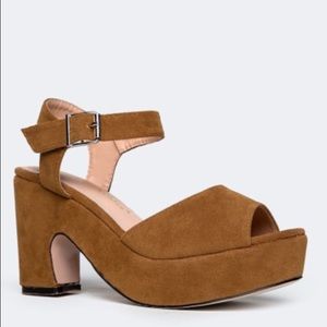 Chase & Chloe chunky platform sandals