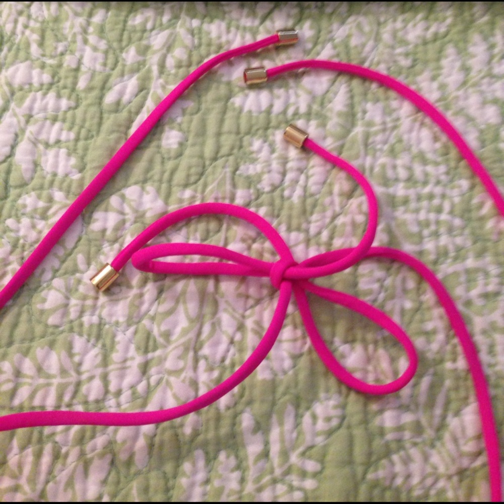 NWOT Hot pink Victoria's Secret bikini top - Picture 2 of 4