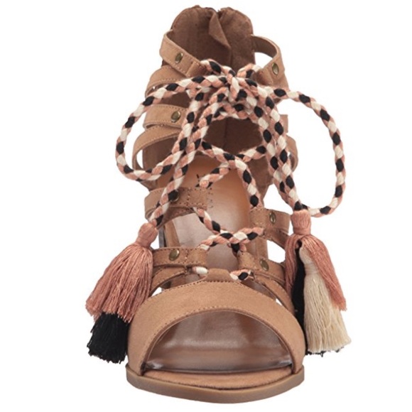 Lace Up Chunky Heel Peep Toe Tassel Sandals - Picture 4 of 6