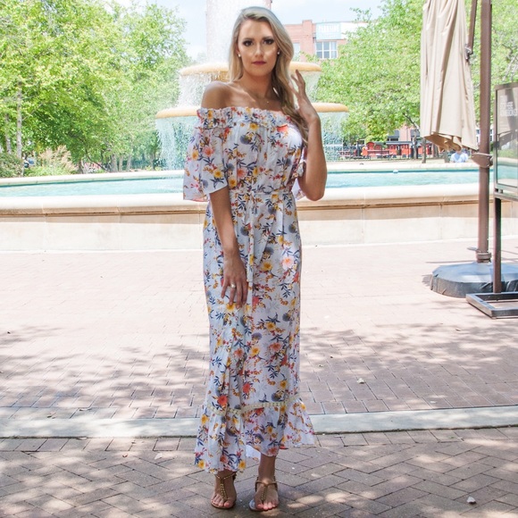 ‼️SALE‼️Off White Off Shoulder Floral Maxi Dress - Picture 3 of 5