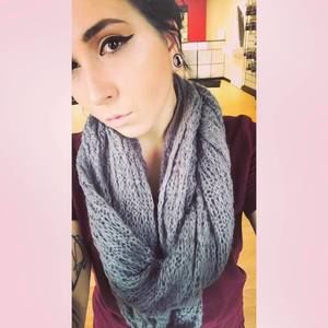 Meet your Posher, Kaeli