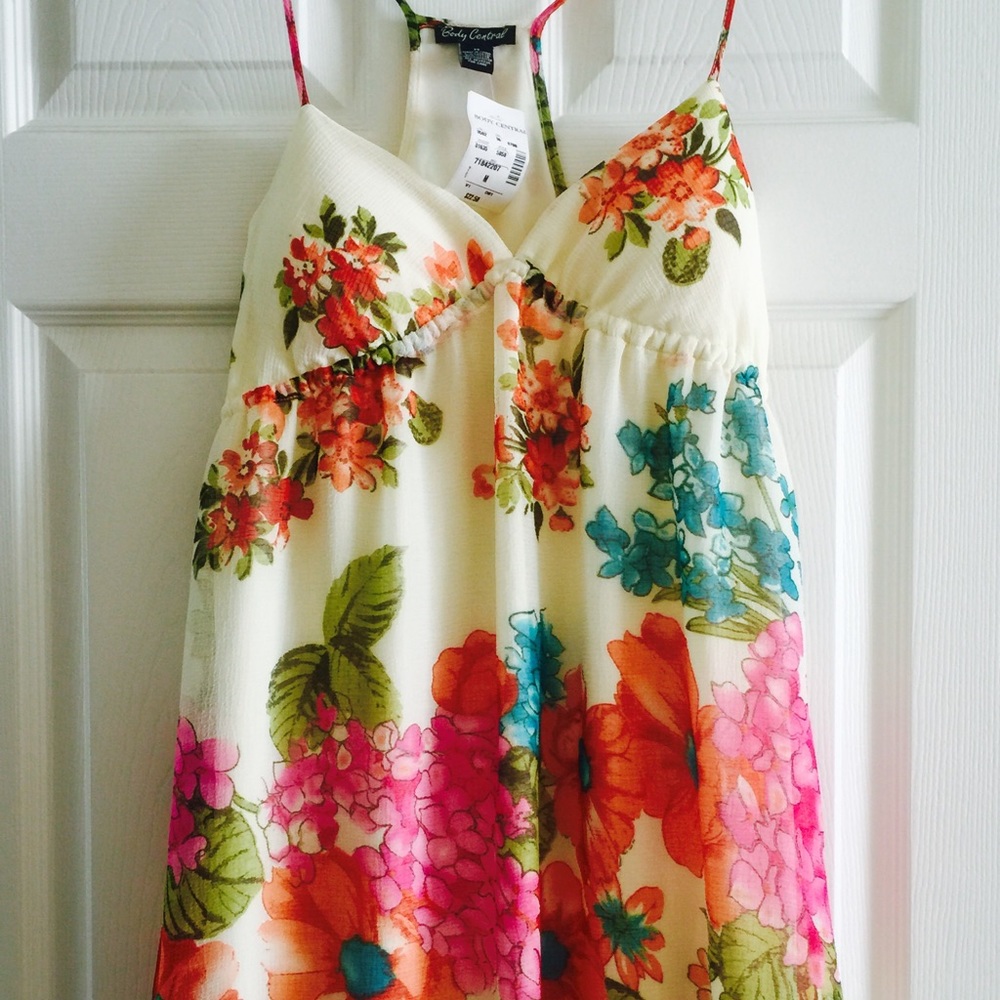 Women Spaghetti strap midi dress .