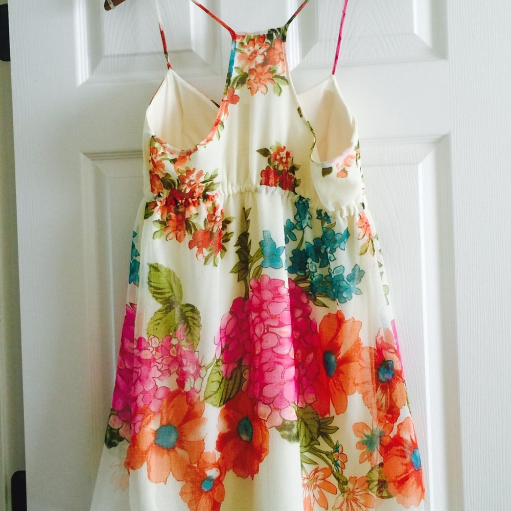 Women Spaghetti strap midi dress . - Picture 3 of 4