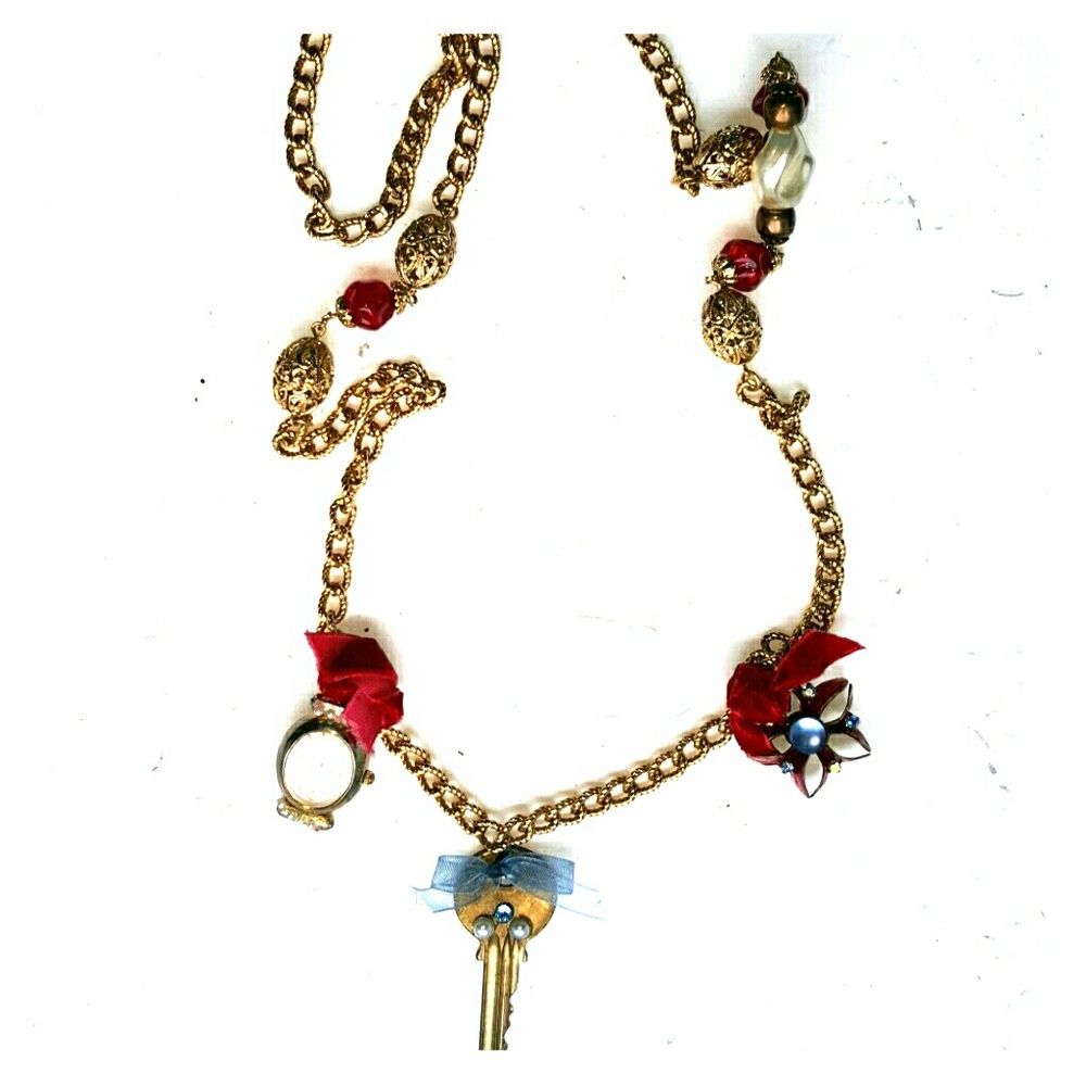 Upcycled necklace