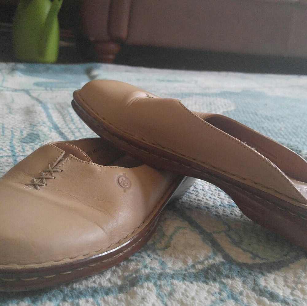 Born slip ons