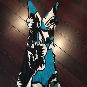 Diane von Furstenberg size 10 faux wrap dress