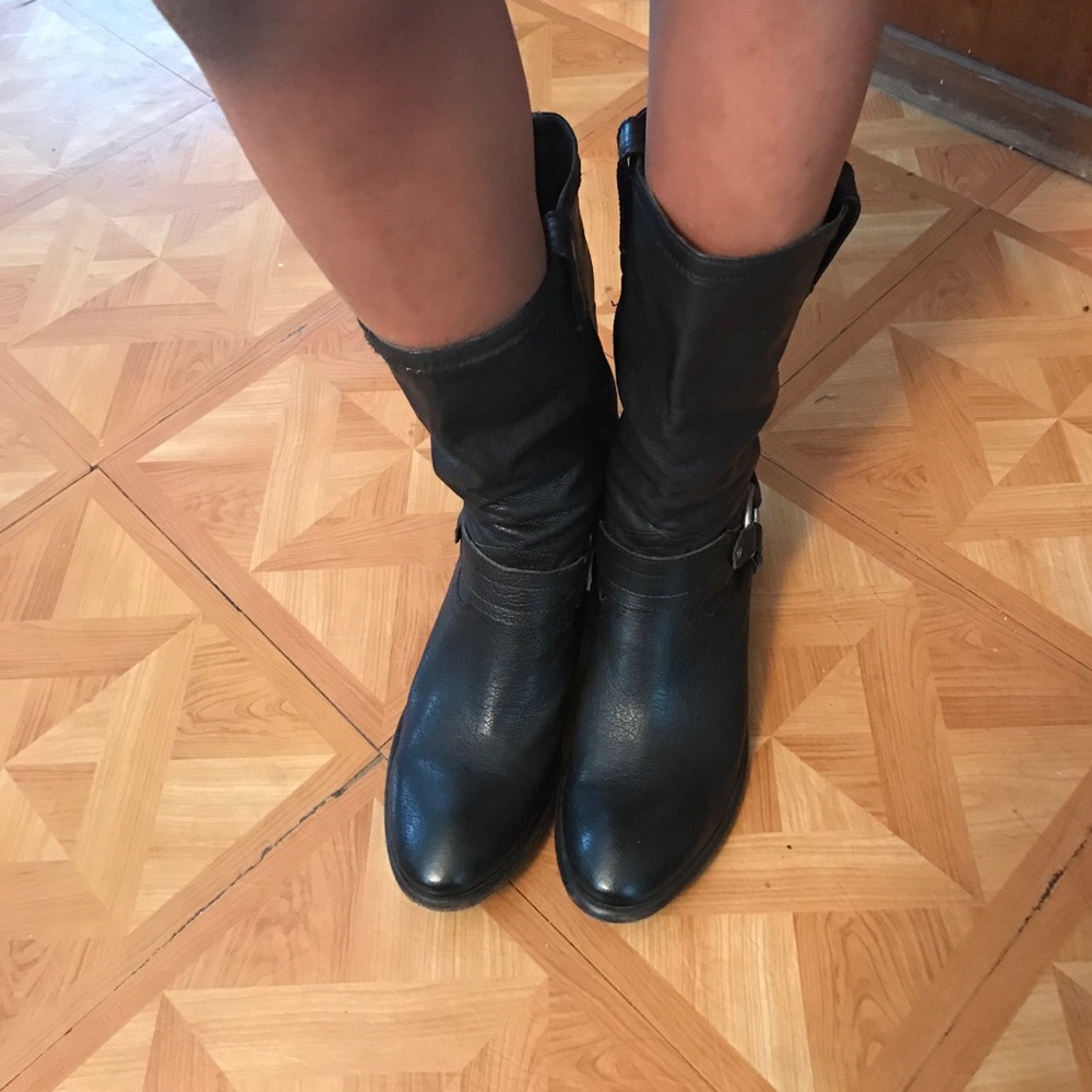 Black leather fry boots