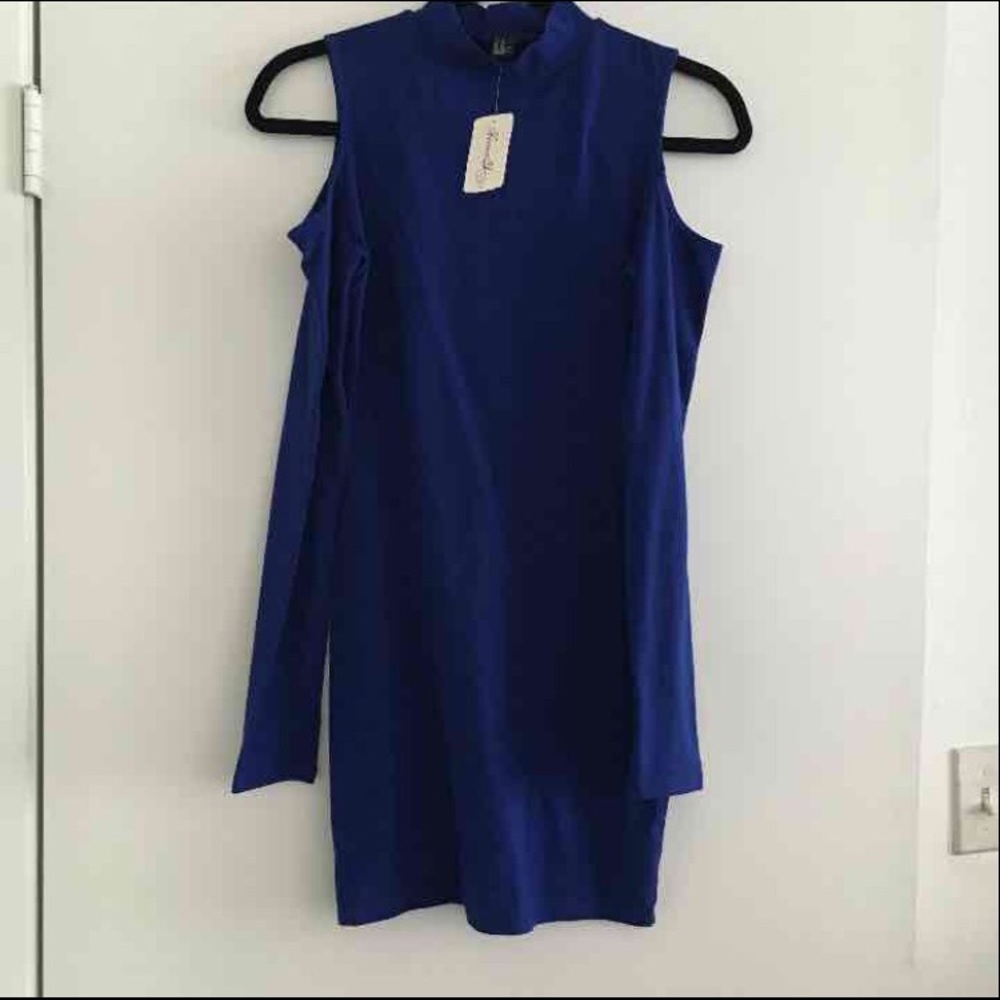 F21 cold shoulder mini dress Sz M