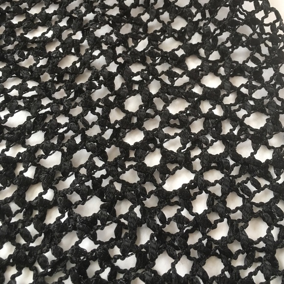 Authentic NWTGiorgio Armani scarf - Picture 4 of 4