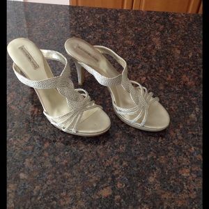 Bandolino sandals size 10