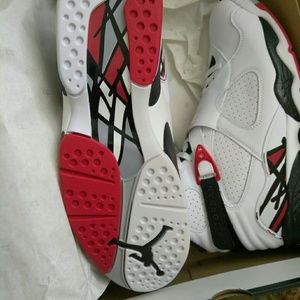 Jordan retro 8s
