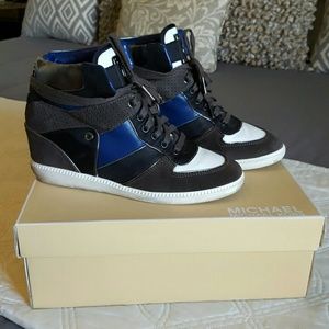 MK Nikko High Top
