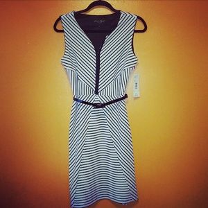 🌟B/W Lines Dress🌟NWT