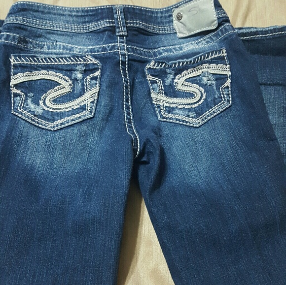 Silver Jeans - Picture 2 of 3