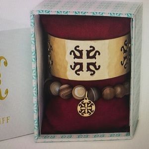 Rustic Cuff December 2015 COTM