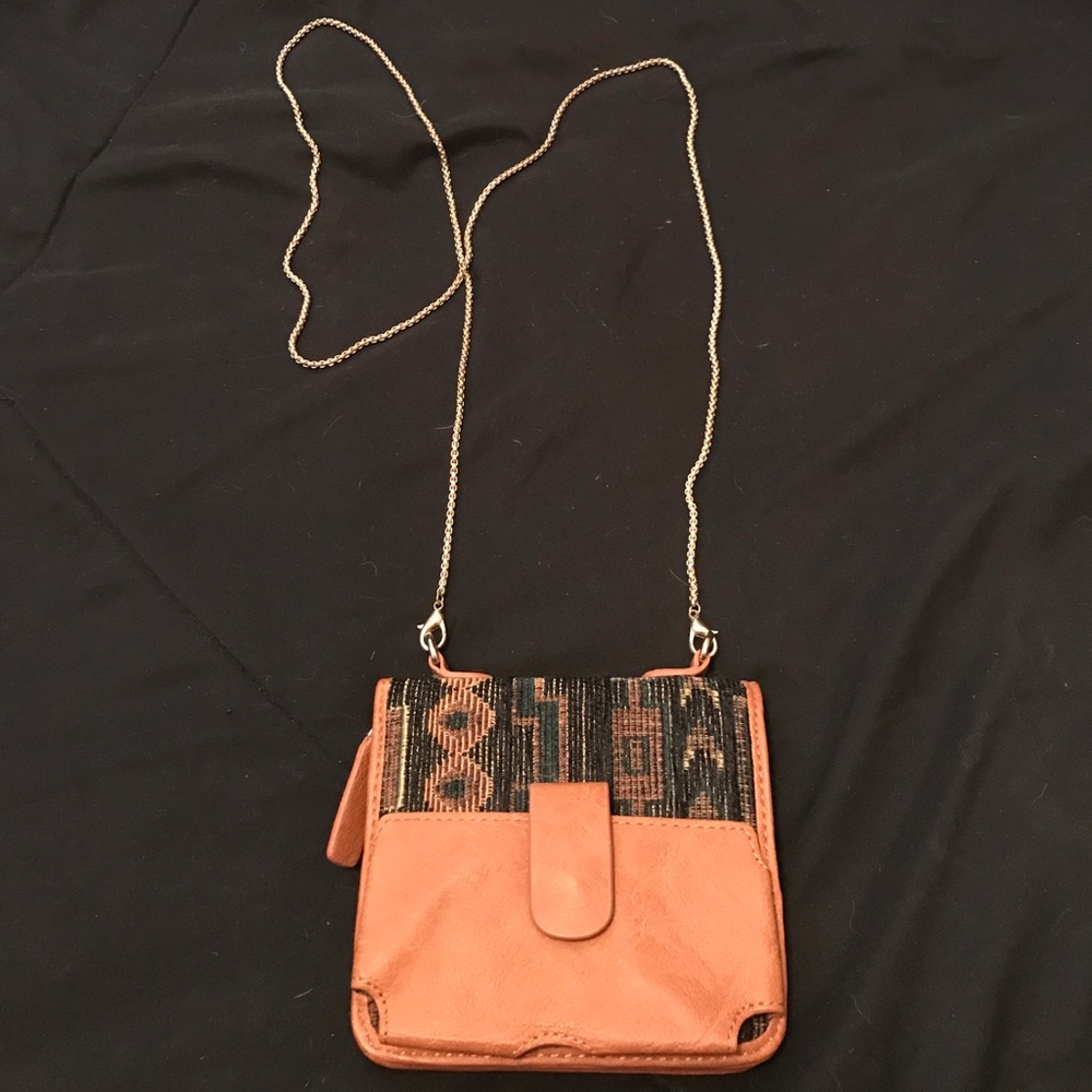 Crossbody purse