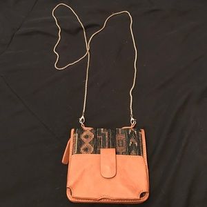 Crossbody purse