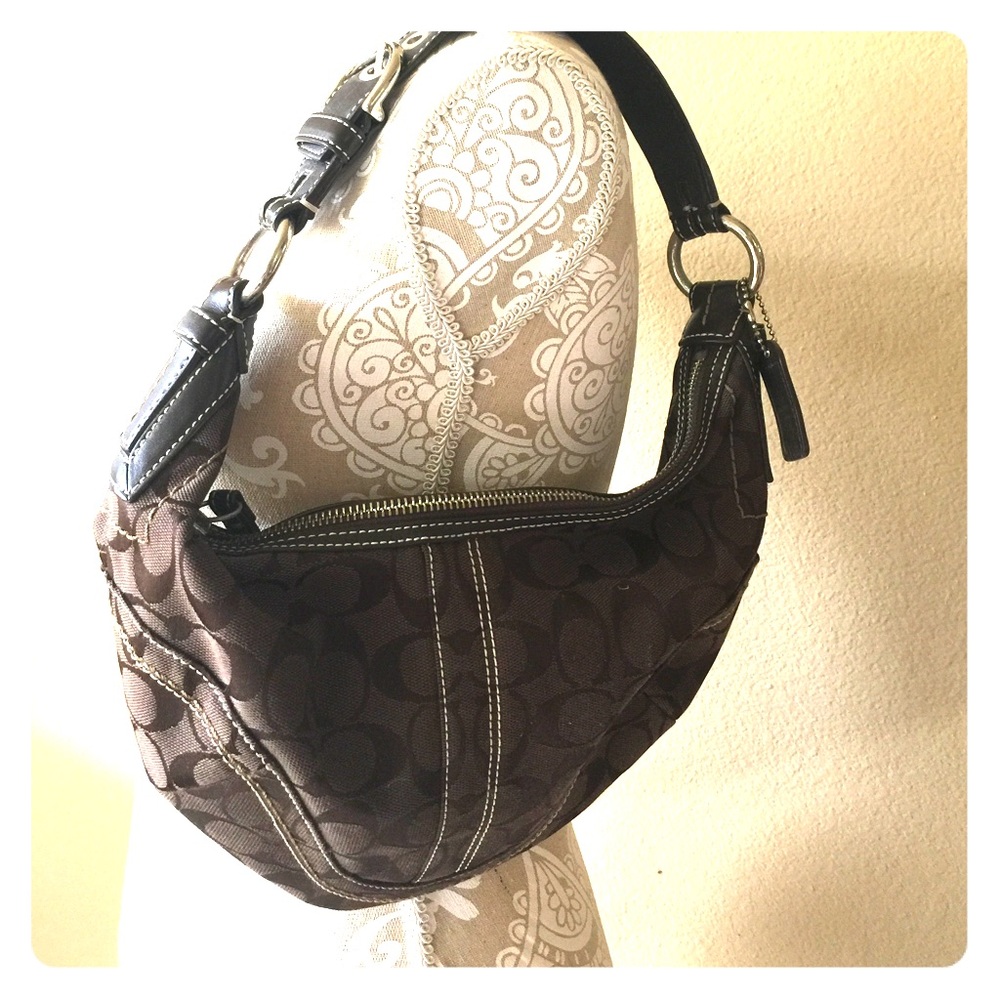 💥CLOSET CLEAROUT💥 Coach Dark Brown Small Purse