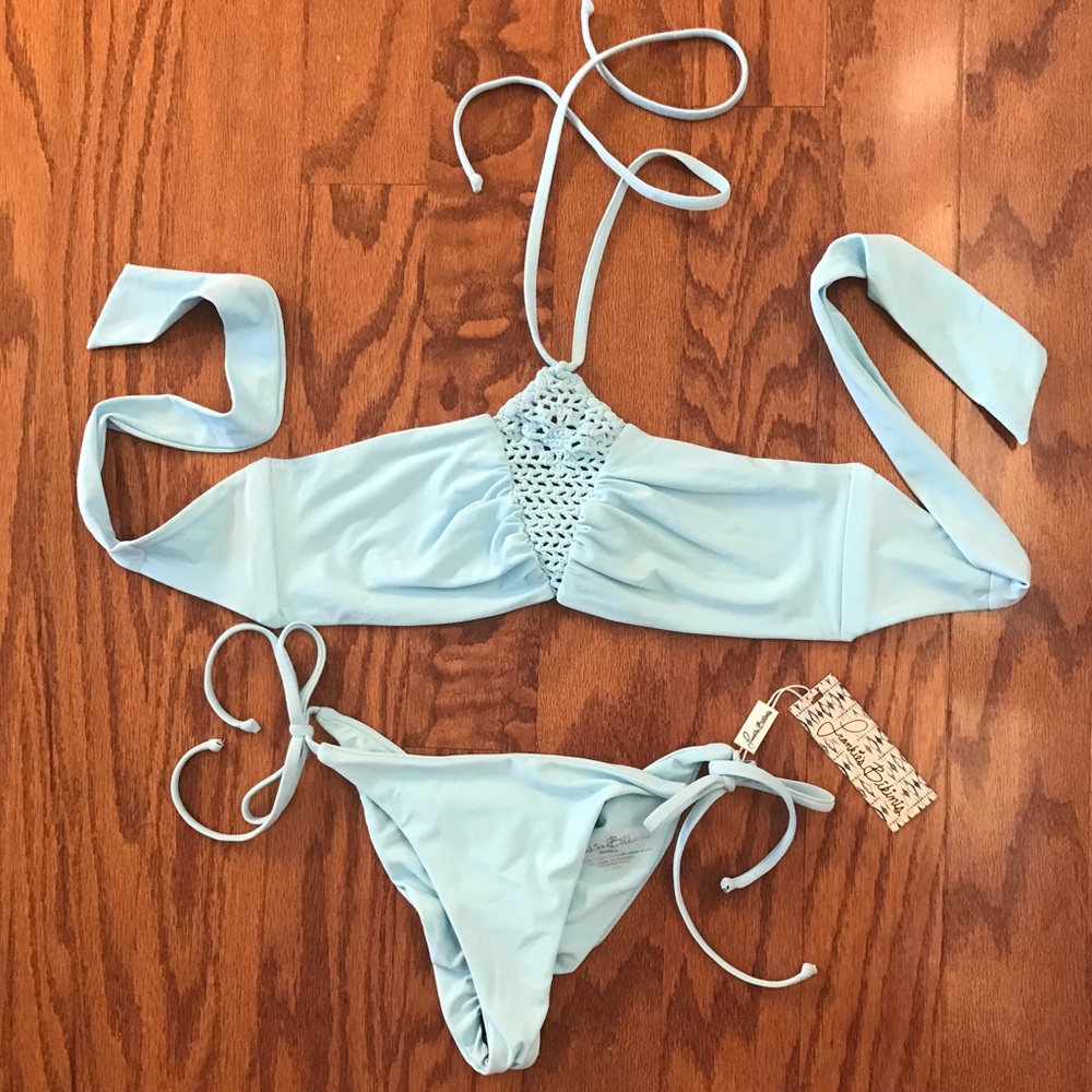 NWT FRANKIES BIKINIS HARLOW IN SKY Small/Medium