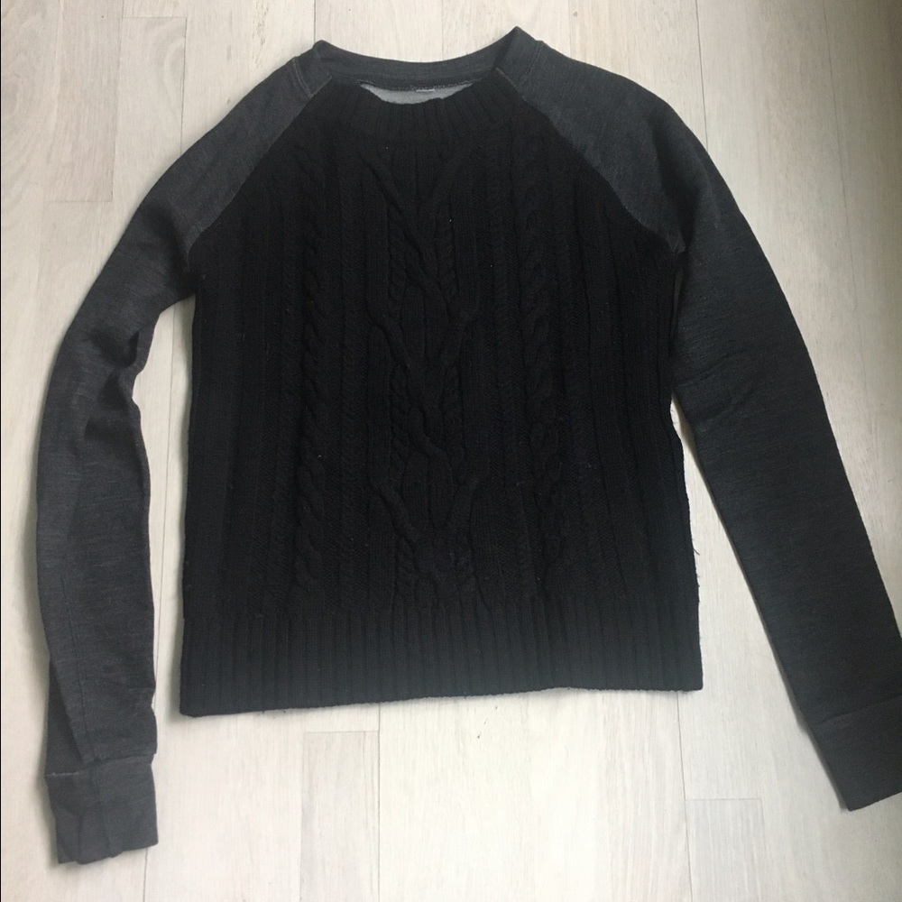 Lululemon sweater