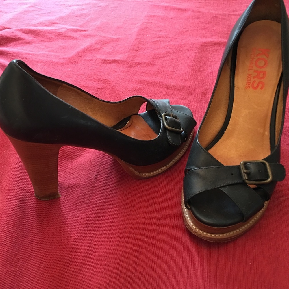Michael Kora leather open toe heels