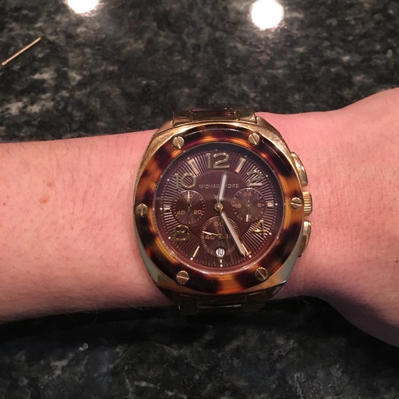 Tortoise and Gold michael kors watch main image 4