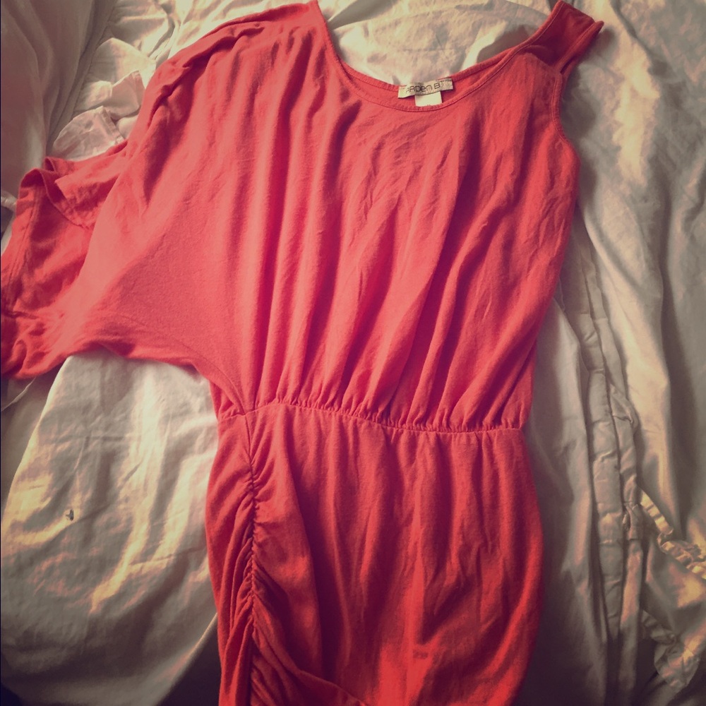 Arden B Slouchy One Sleeve Orange Top - Size M