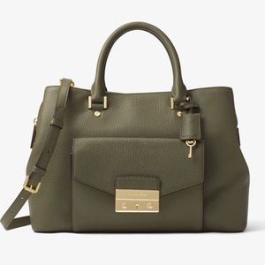 Authentic Michael Kors Haley RARE Olive Green Bag