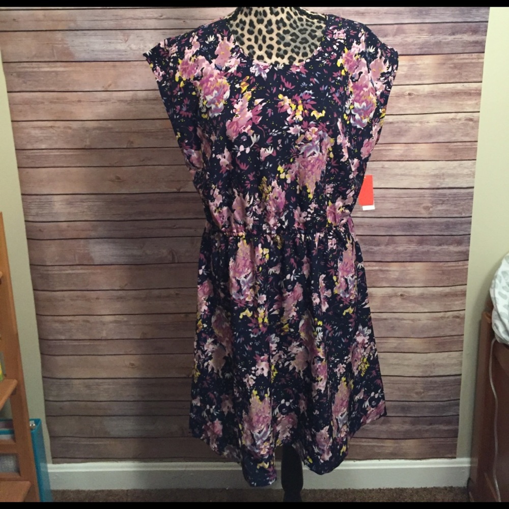 Brand new Old Navy Dress!