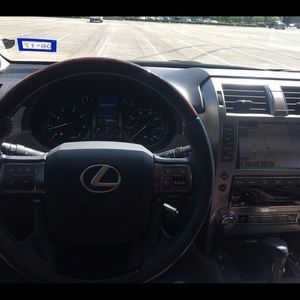 Meet your Posher, Roberto