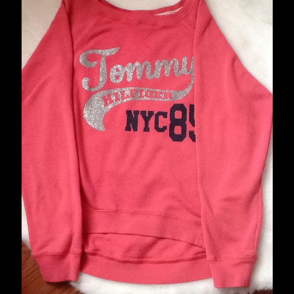 Tommy Hilfiger Sweater 🚺💟