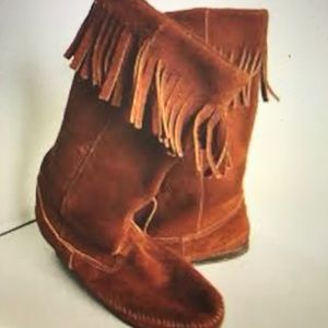 Minnetonka Tall Fringe Boots