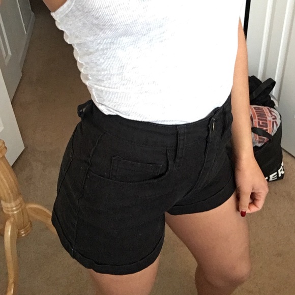 High Rise Shorts - Picture 3 of 4