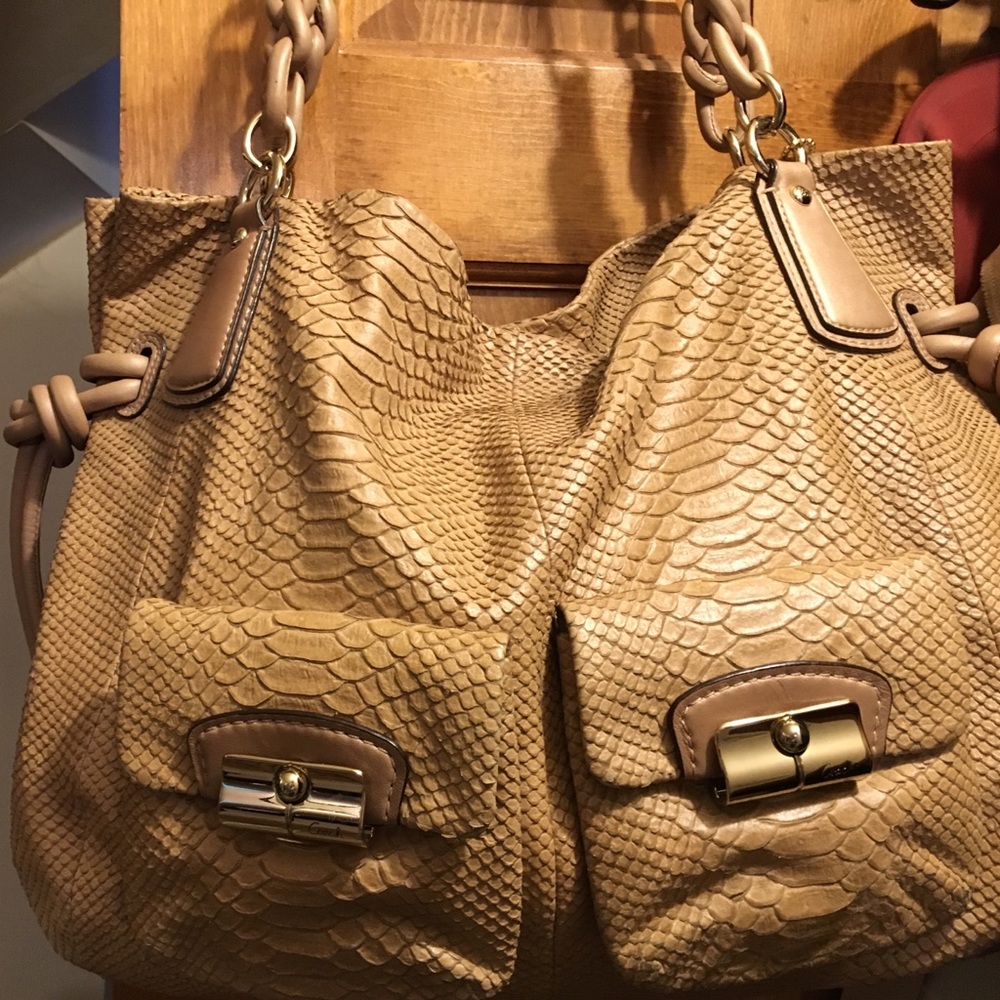 Coach Python Bag - Picture 9 of 9